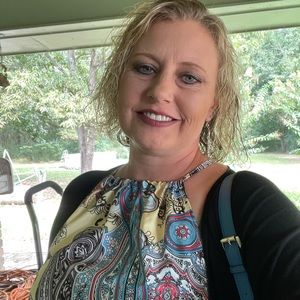 Meet your Posher, Kimberly